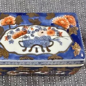 Vintage Bombay Company porcelain trinket box with a lid